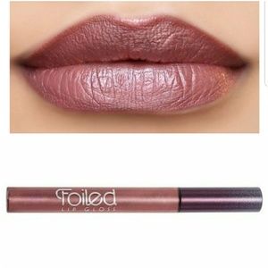 BNIB Makeup Geek Foiled Lip Gloss in Set List